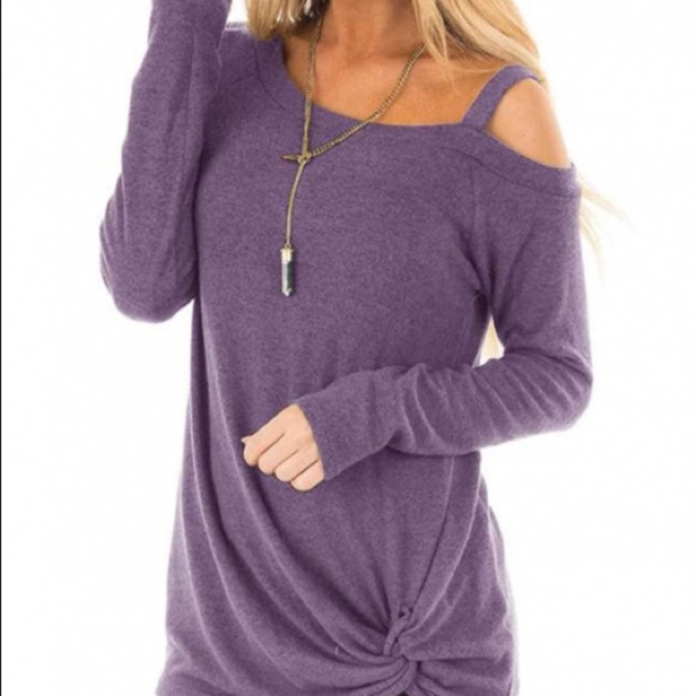💌PREORDER💌Sweater with Shoulder Cutouts - Picture 7 of 8